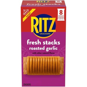 RITZ Fresh Stacks Savory Onion Crackers, Travel Snacks, 11.5 oz (8 Multi Snack Packs)(Roasted Garlic)